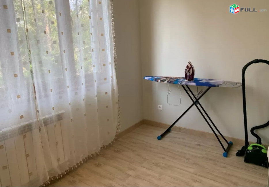 LA04185 Վարձով 5 սենյականոց բնակարան Կորյունի փողոց 1 նրբանցքում 