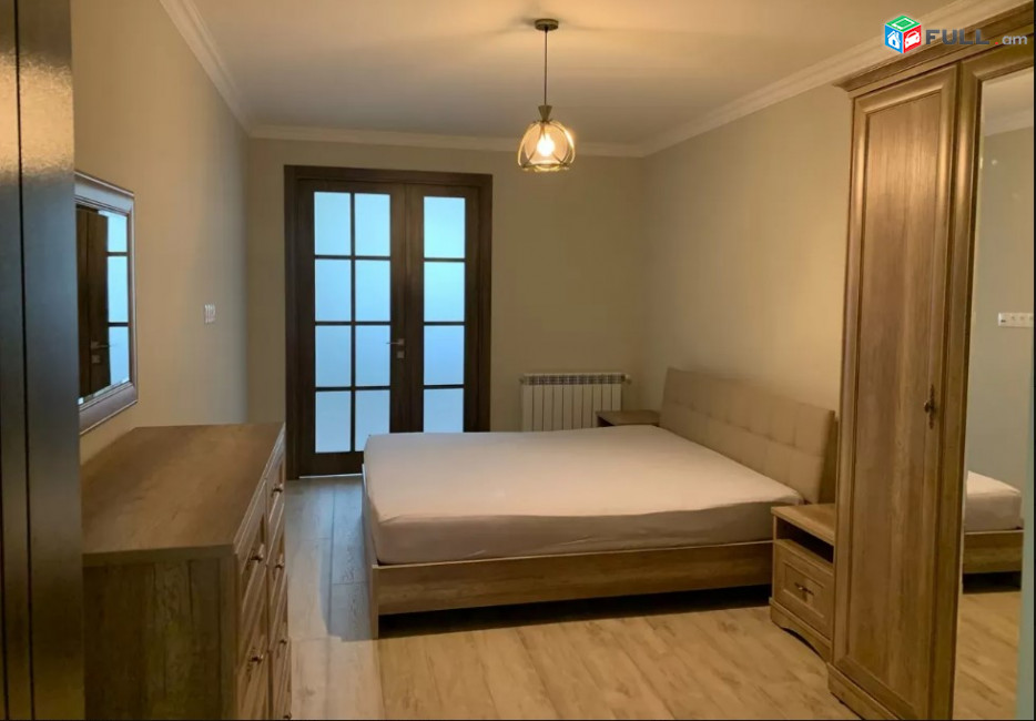 LA04185 Վարձով 5 սենյականոց բնակարան Կորյունի փողոց 1 նրբանցքում 