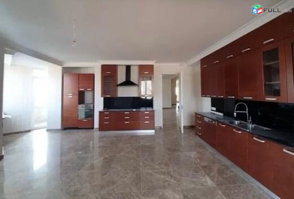 LA04207 Վարձով penthouse  550 քմ Աբովյան փողոց , նորակառույց շենք