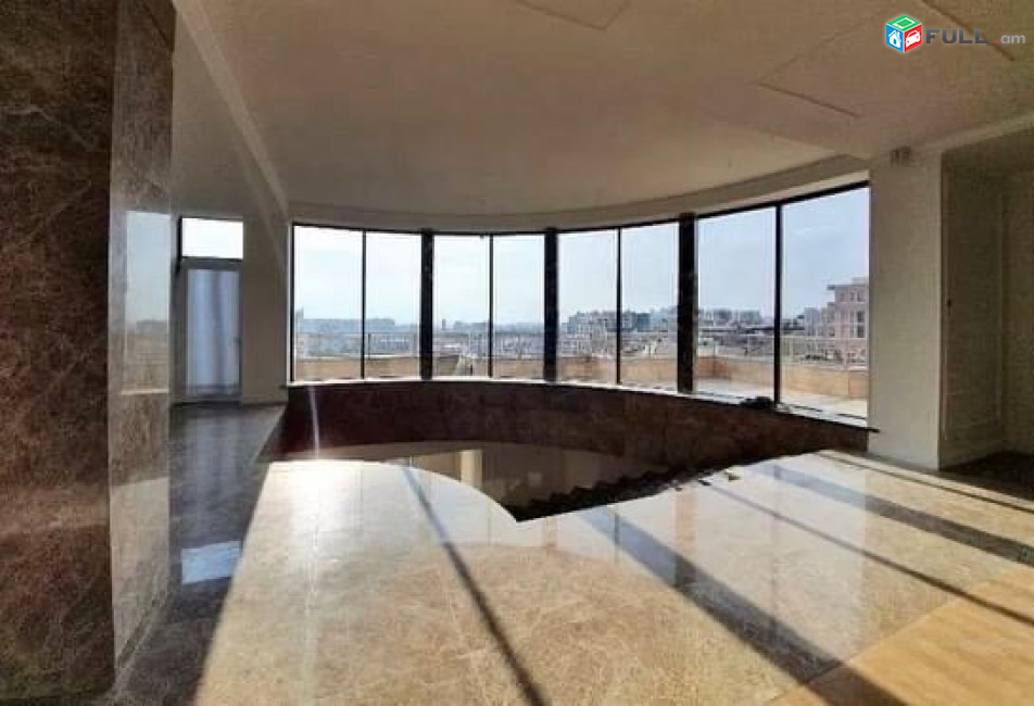 LA04207 Վարձով penthouse  550 քմ Աբովյան փողոց , նորակառույց շենք