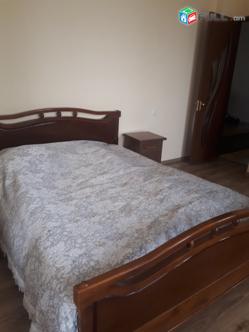 LA04229 Վարձով 4 սենյականոց առանձնատուն Նոր Նորք , 6 րդ Մասիվ