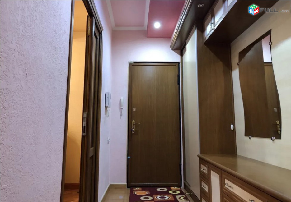 LA04237 Վարձով 2 սենյականոց բնակարան Վարդանանց փողոց , Սախարովի հրապարակի մոտ 