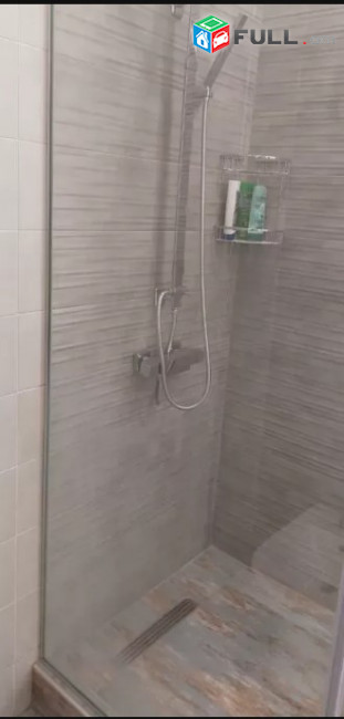 LA004136 Օրավարձով 2 սենյականոց բնակարան Բյուզանդ ,  Հանրապետության հրապարակից 70 մետր հեռավորության վրա։