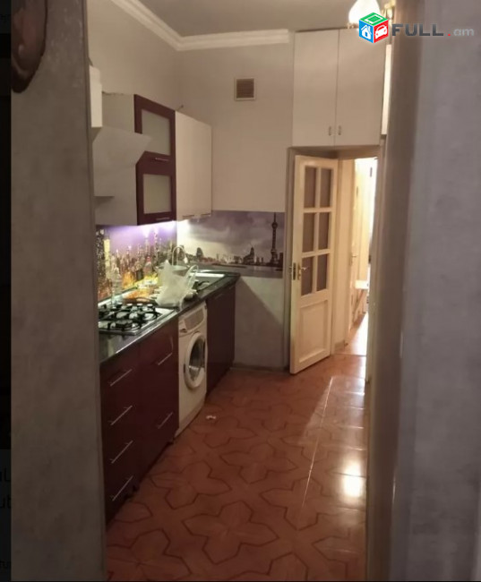 LA04278 Վարձով 2 սենյականոց բնակարան Խորենացի փողոցում 