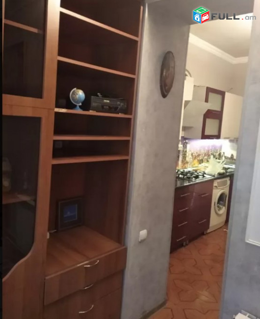 LA04278 Վարձով 2 սենյականոց բնակարան Խորենացի փողոցում 