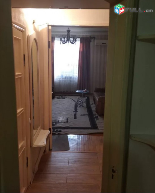 LA04278 Վարձով 2 սենյականոց բնակարան Խորենացի փողոցում 