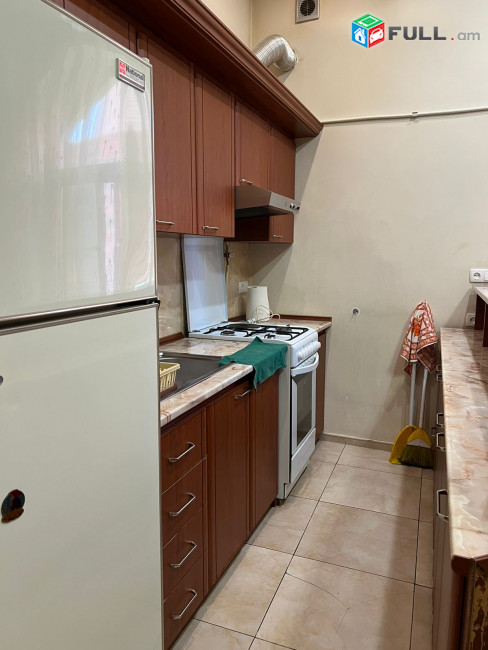 LA04312 Վարձով 2 սենյականոց բնակարան Կենտրոն , Ալավերդյան փողոցում 