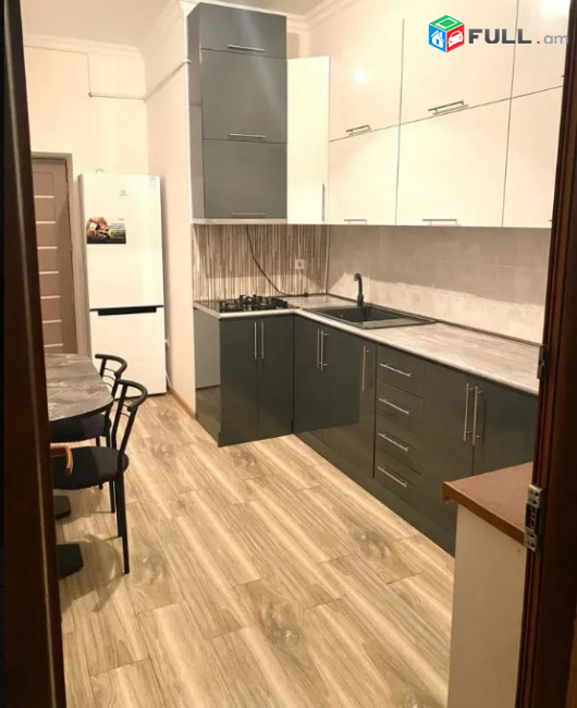 LA02851 Վարձով 3 սենյականոց բնակարան Ծարավ Աղբյուր , նորակառույց շենք 