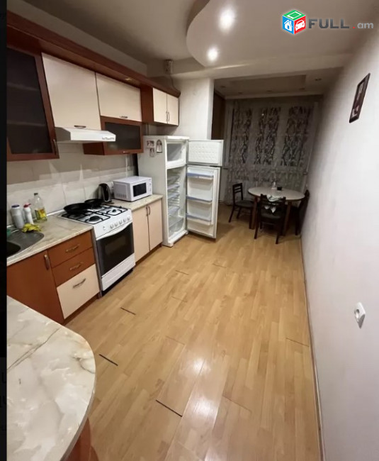 LA04343  Վարձով 4 սենյականոց բնակարան Ագաթանգեղոս փողոց , Ռոսսիայի մոտ