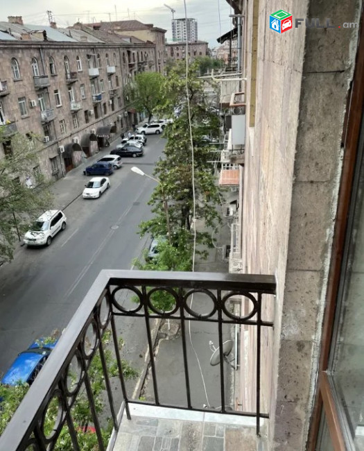 LA04363 Վարձով 3 սենյականոոց բնակարան  3 մաս Մանանդյան փողոցում 