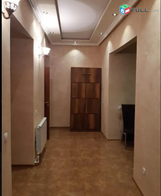 LA04362 Վարձով 2 սենյականոց բնակարան Տպագրիչներ փողոցում 