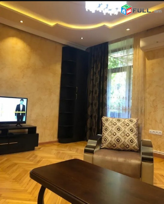 LA04362 Վարձով 2 սենյականոց բնակարան Տպագրիչներ փողոցում 