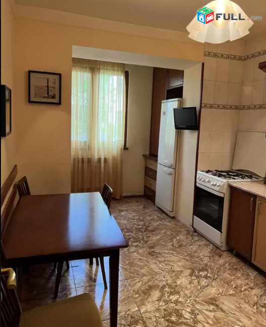 LA04394 Վարձով 2 սենյականոց բնակարան Արղության փողոցում 