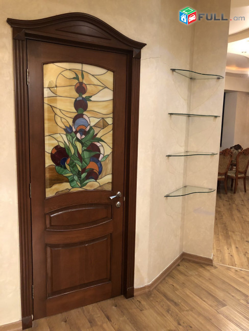 LA04409 Վարձով 3 սենյականոց բնակարան Տերյան փողոց , նորակառույց 