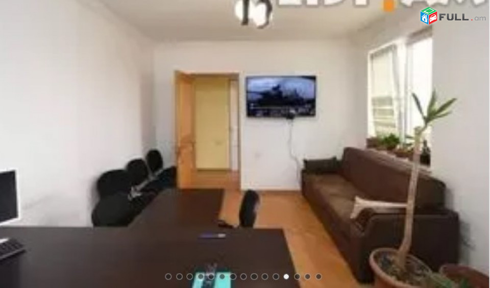 LA04419 Վարձով 8 սենյականոց առանձնատուն և գրասենյակ Ուլնեցի փողոցում 