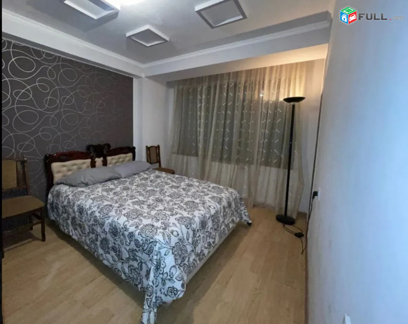 LA04434 Վարձով 3 սենյականոց բնակարան Դավթաշեն 3 թաղամասում 