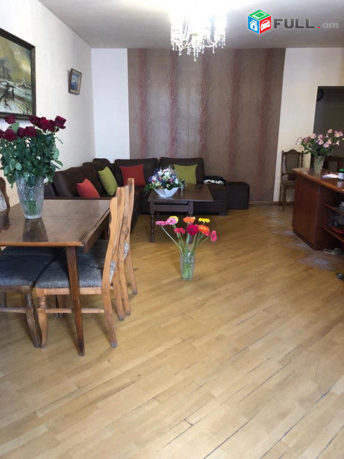 LA04459 Վարձով 2 ս. 3 դարձրած բնակարան Բաղրամյան պողոտա , Օրբելի խաչմերուկի մոտ
