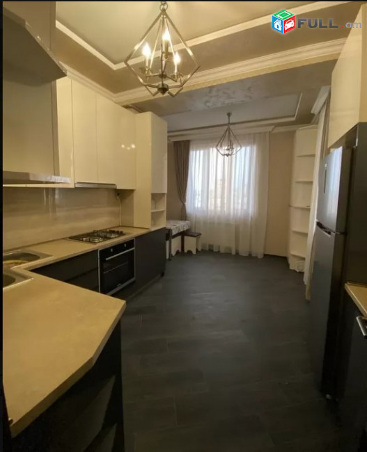 LA04465 Վարձով 4 սենյականոց բնակարան Կոմիտաս , 1 ին գիծ նորակառույց շենք
