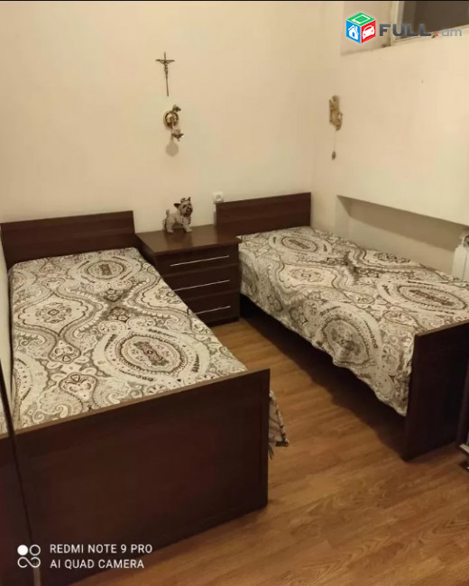 LA04482 Վարձով 3 սենյականոց բնակարան Սարմենի փողոց , Կենտրոն