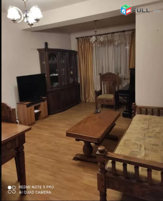 LA04482 Վարձով 3 սենյականոց բնակարան Սարմենի փողոց , Կենտրոն
