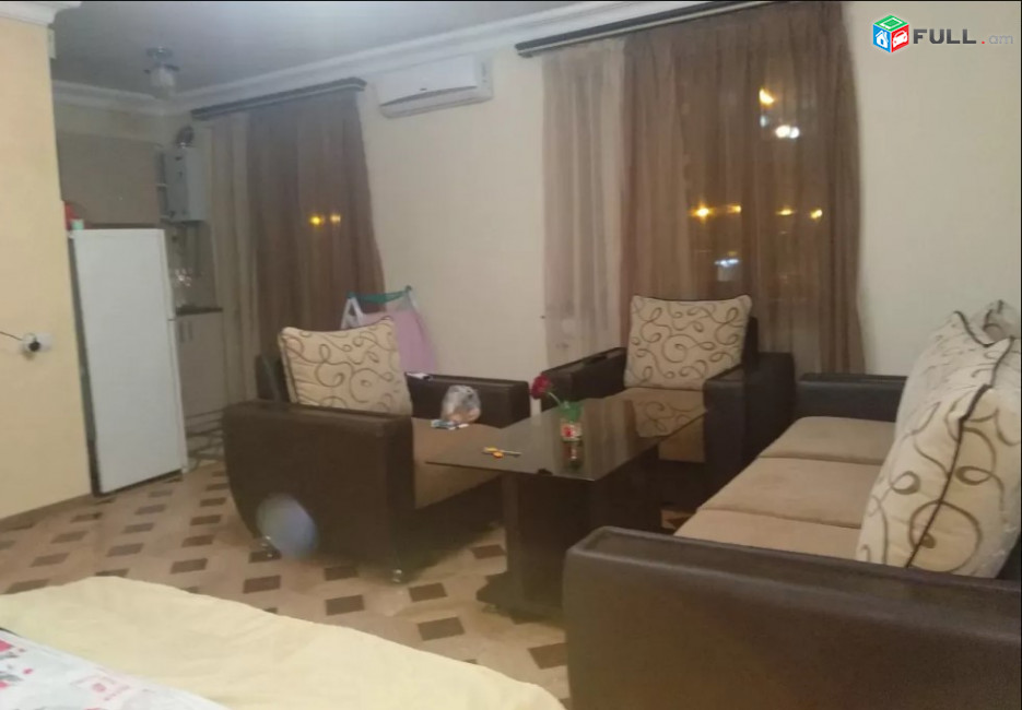 LA04516  Օրավարձով 1 սենյականոց բնակարան Վաղարշյան փողոցում 