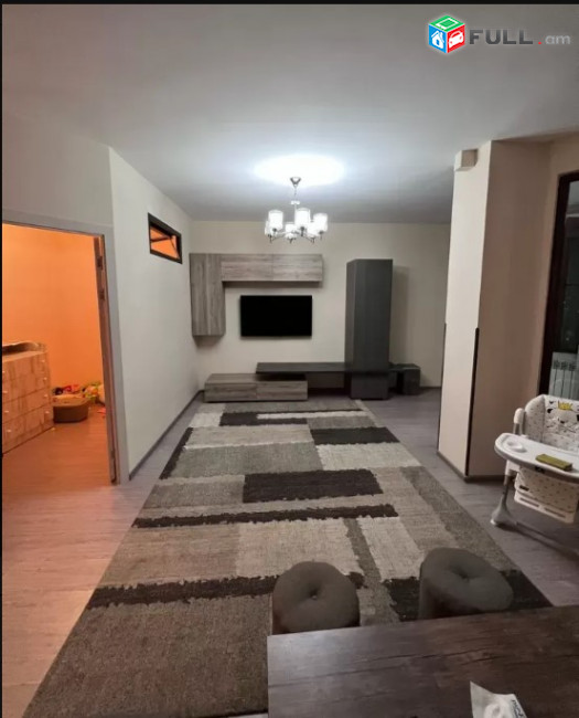 LA04524  Վարձով  3 սենյականոց բնակարան Նորաշեն թաղամաս , նորակառույց