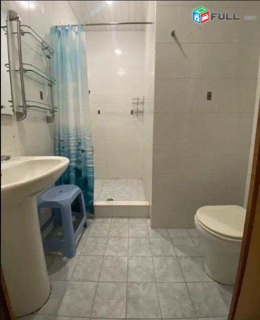 LA04536 Վարձով 2 սենյականոց բնակարան Մաշտոցի պողոտայում 
