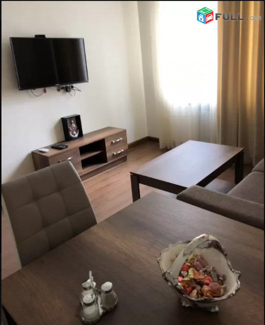 LA04549 Վարձով 2 սենյականոց բնակարան Բյուզանդի փողոց , նորակառույց շենք