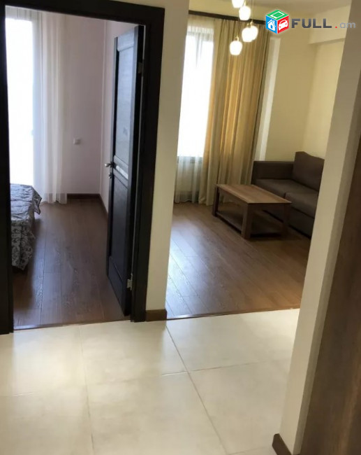 LA04549 Վարձով 2 սենյականոց բնակարան Բյուզանդի փողոց , նորակառույց շենք