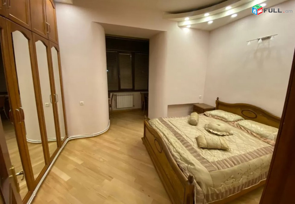 LA04552  Վարձով 2 սենյականոց բնակարան Ամիրյան փողոց , Հրապարակի մոտ