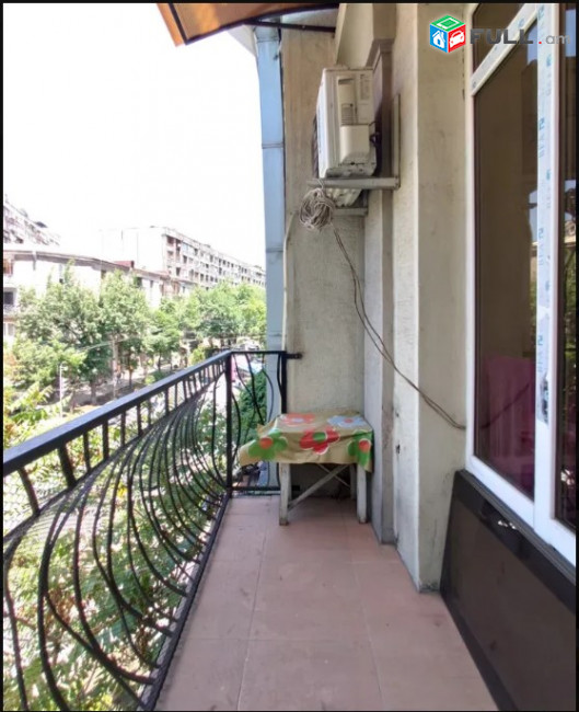 LA04575 Վարձով 2 սենյականոց բնակարան Թումանյան փողոցում