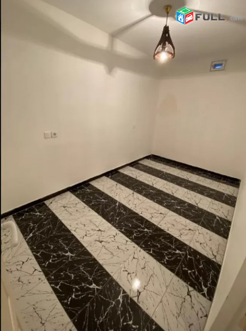 LA04586 Վարձով 178 քմ, գրասենյակային տարածք Սայաթ-Նովայի պողոտայում կենտրոնում,