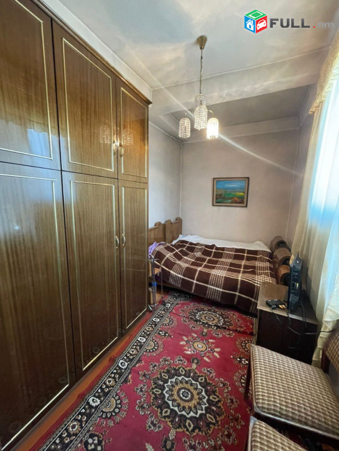 LA04600 Վարձով 2 սենյականոց բնակարան Նար Դոս ի փողոցում 