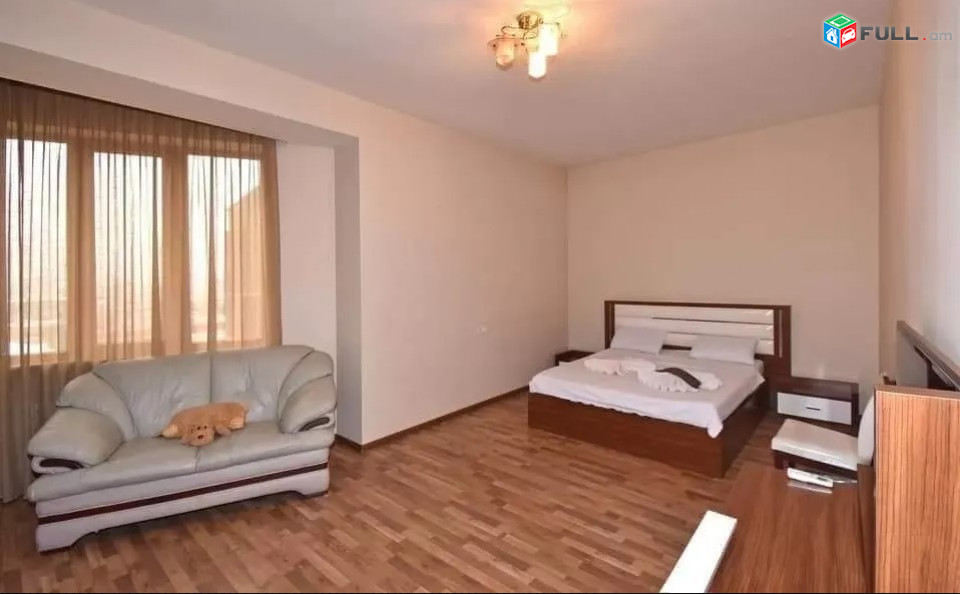 LA04623 Վարձով 3 սենյականոց բնակարան Տերյան փողոց, նորակառույց 