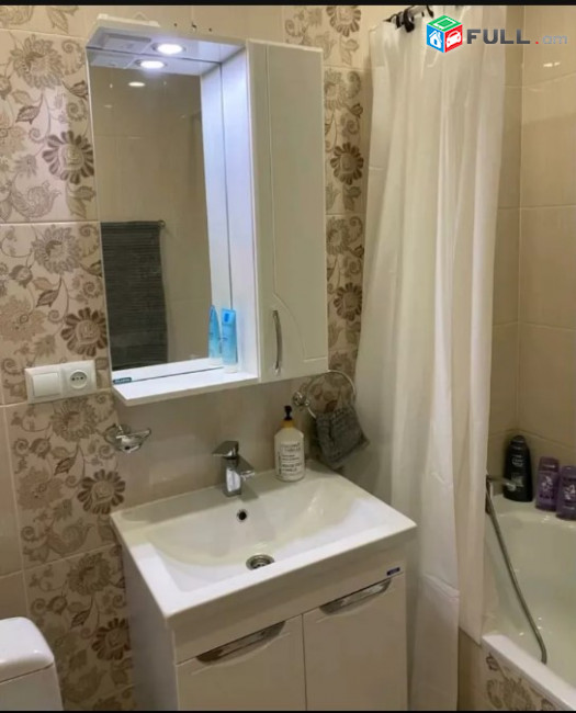 LA04640 Վարձով 3 սենյականոց բնակարան Կոմիտաս , Սաս սուպերմարկետի մոտ
