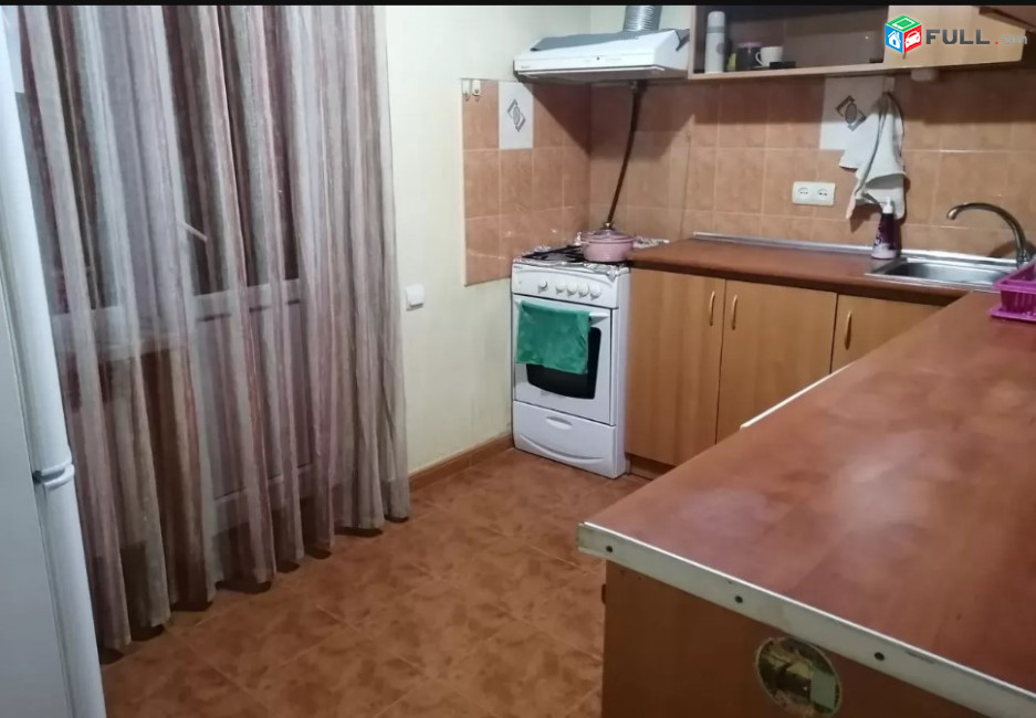 LA04681 Վարձով 2 սենյակ և փակ պատշգամբ Գյուլբենկյան , HSBC -ի բանկի մոտ