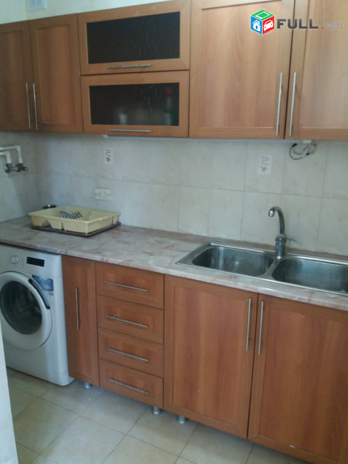 LA04725 Վարձով 2 ս. 3 դարձրած բնակարան Զաքյան 1 ին նրբանցքում 
