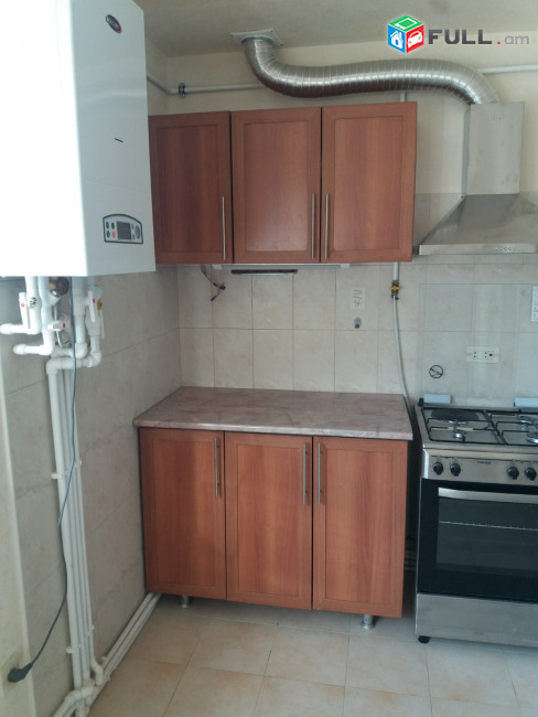LA04725 Վարձով 2 ս. 3 դարձրած բնակարան Զաքյան 1 ին նրբանցքում 