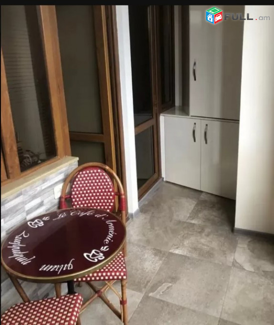 LA04697 A  Վարձով 2 սենյականոց բնակարան Ադոնց , Երազ բնակելի թաղամաս