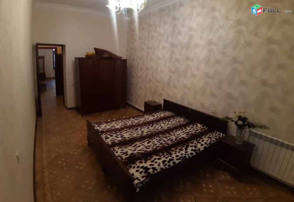 LA04625 Վարձով 3 սենյականոց բնակարան Ալեքսանդր Սպենդիարյան փողոցում 