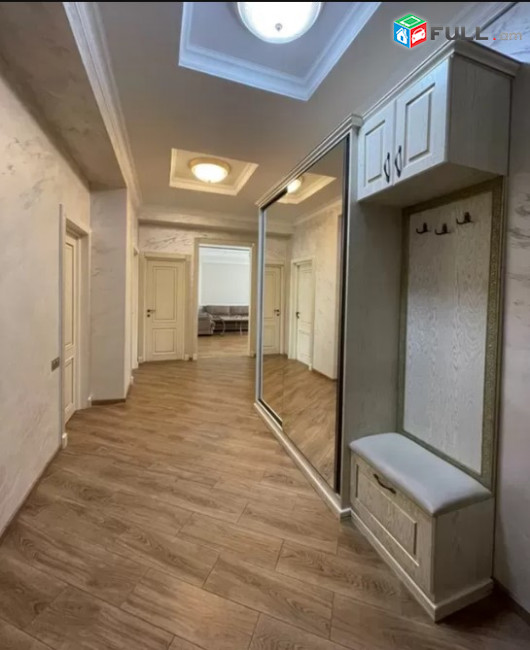 LA04746 Վարձով 4 սենյականոց բնակարան Անտառային փողոց , նորակառույց 