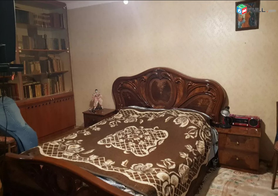 LA04761 Վարձով 4 սենյականոց բնակարան Բյուզանդի փողոց , Վերնիսաժի մոտ