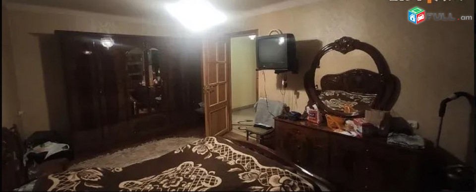 LA04761 Վարձով 4 սենյականոց բնակարան Բյուզանդի փողոց , Վերնիսաժի մոտ