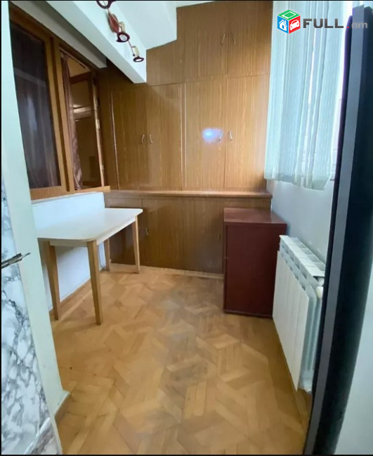 LA04772  Վարձով 3 սենյականոց բնակարան Քաջազնունի փողոց , Զովքի հարևանությամբ