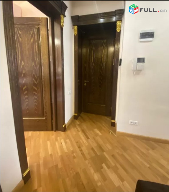 LA04791 Վարձով 2 սենյականոց բնակարան Աղայան փողոցում 