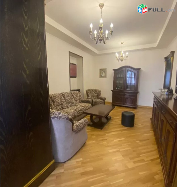 LA04791 Վարձով 2 սենյականոց բնակարան Աղայան փողոցում 