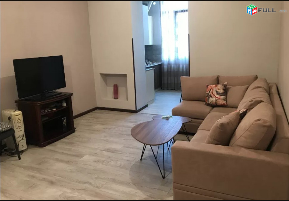 LA04812 Վարձով 2 սենյականոց բնակարան Չարենցի փողոցում 
