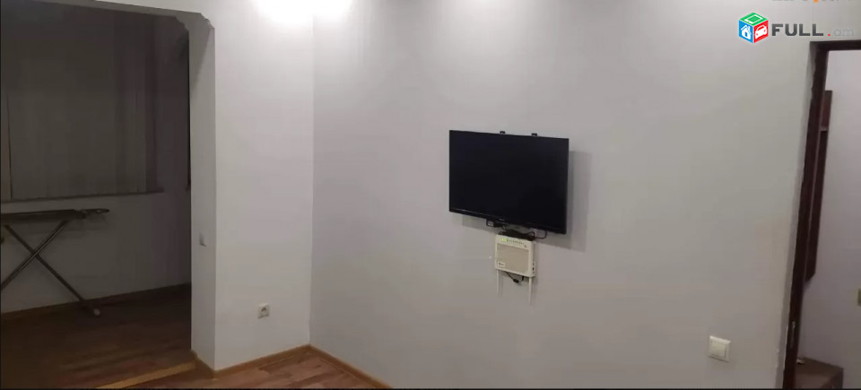 LA04890 Վարձով 2 սենյականոց բնակարան Նալբանդյան փողոցում 