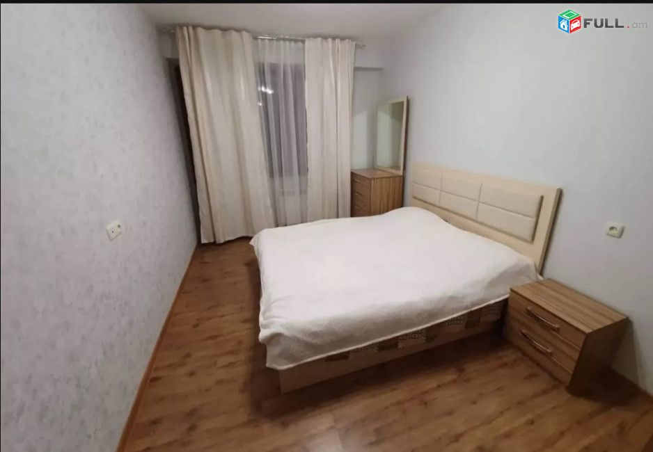 LA04903 Վարձով 2 սենյականոց բնակարան  Պուշկինի փողոցում 