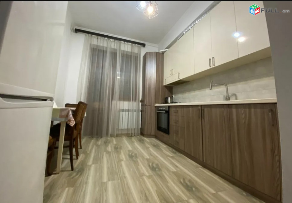 LA04946 Վարձով 3 սենյականոց բնակարան Ծարավ Աղբյուր , նորակառույց 